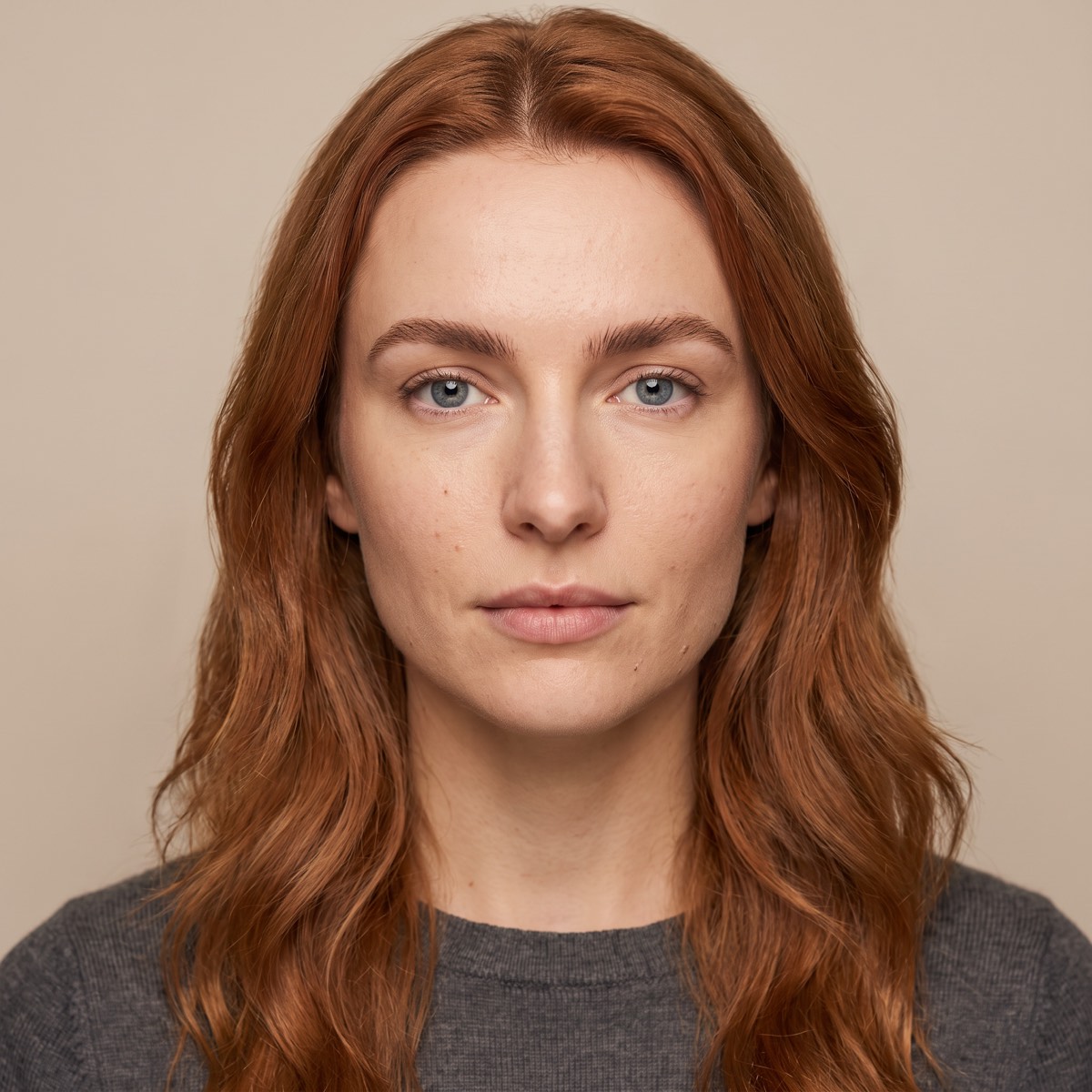 Portrait of Clara, front facing.